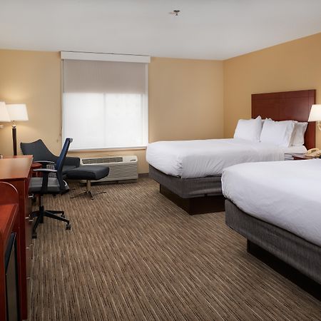 Holiday Inn Express Hotel & Suites Anniston/Oxford By Ihg Buitenkant foto