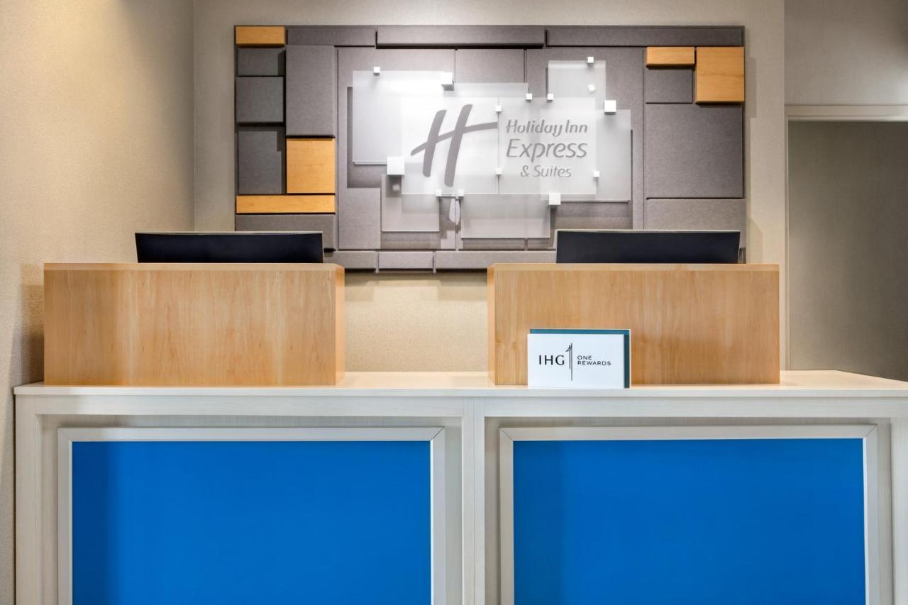 Holiday Inn Express Hotel & Suites Anniston/Oxford By Ihg Buitenkant foto